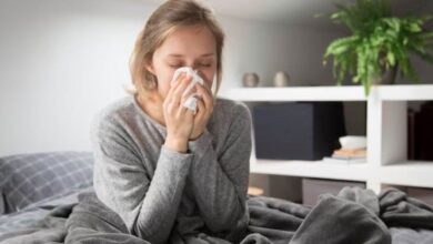 मौसम बदलते ही क्यों बढ़ जाते हैं सर्दी-जुकाम के मामले? जानिए इसके कारण और बचाव के उपाय