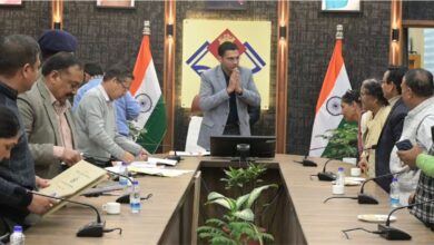 राज्य आंदोलनकारी राज्य के निर्माता हैं, उनकी समस्याओं का समाधान प्रशासन की जिम्मेदारी है- डीएम