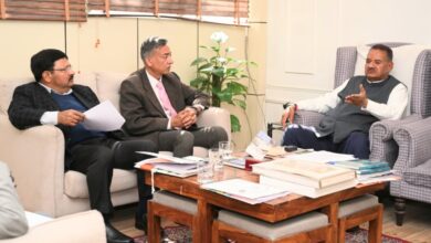 सैनिक कल्याण मंत्री गणेश जोशी ने निर्माणाधीन सैन्य धाम के कार्यों की प्रगति की समीक्षा की