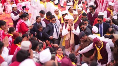 होली समारोह जैसे आयोजन युवा पीढ़ी को संस्कृति से जोड़ने का सशक्त माध्यम- सीएम धामी