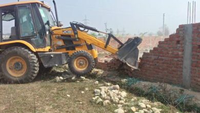 एमडीडीए की बड़ी कार्रवाई, सेलाकुई में 10 बीघा अवैध प्लाटिंग पर चला बुलडोजर