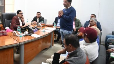 चारधाम यात्रा 2026 की तैयारियाँ तेज- गढ़वाल आयुक्त ने स्टेकहोल्डर्स संग की अहम बैठक