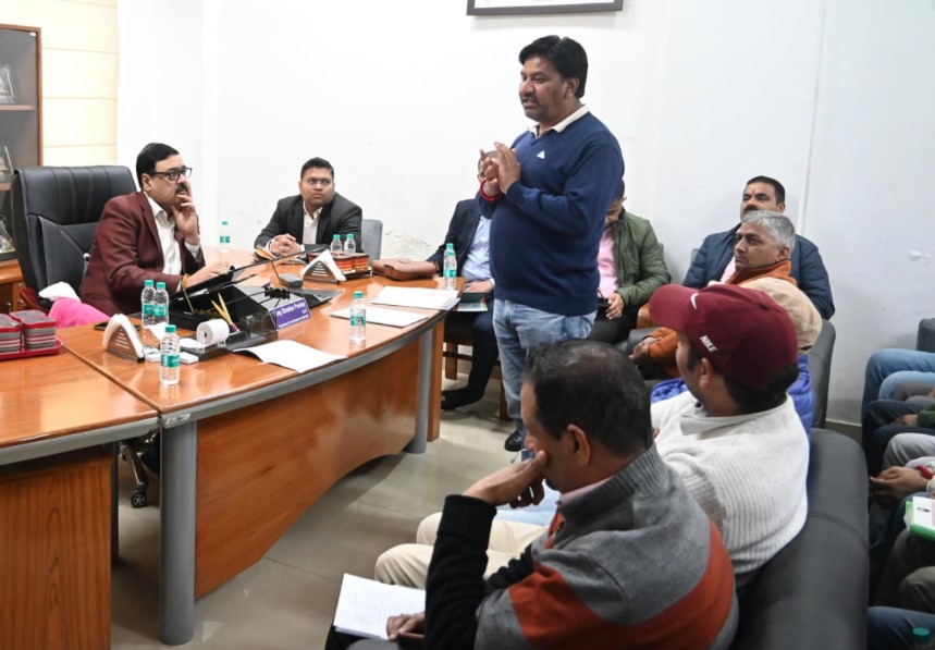 चारधाम यात्रा 2026 की तैयारियाँ तेज- गढ़वाल आयुक्त ने स्टेकहोल्डर्स संग की अहम बैठक