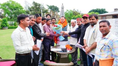 चिन्यालीसौड़ क्षेत्र के जनप्रतिनिधियों ने सीएम धामी से की मुलाकात, सड़कों की स्वीकृति पर जताया आभार