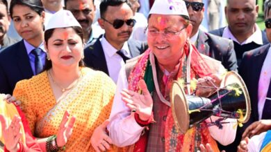 मुख्यमंत्री आवास पर आयोजित हुआ भव्य होली मिलन समारोह, लोकसंस्कृति के रंगों से सजा माहौल