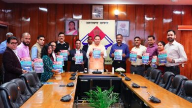मुख्यमंत्री धामी ने ‘प्रयास बेहतर कल के लिए’ स्मारिका का किया विमोचन