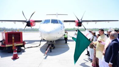 मुख्यमंत्री धामी ने देहरादून-पिथौरागढ़-देहरादून विमान सेवा का किया शुभारंभ