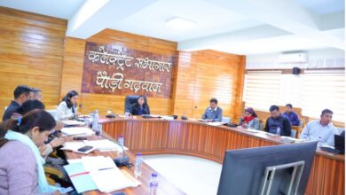 राजस्व वसूली, गैस वितरण, अतिक्रमण और एसआईआर की प्रगति की समीक्षा, जिलाधिकारी ने दिए कड़े निर्देश