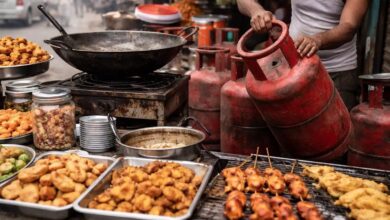 गैस सिलिंडर संकट का असर, ढाबों और रेहड़ियों में बढे खाने-पीने के दाम