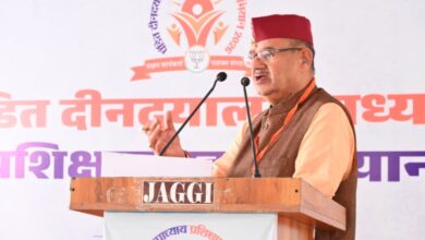 मंत्री गणेश जोशी ने पार्टी कार्यकर्ताओं को दी सरकार की जनकल्याणकारी योजनाओं की जानकारी