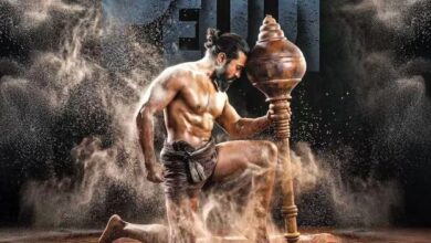 ‘पेद्दी’ से राम चरण का नया लुक आया सामने, अखाड़े में उतरे अभिनेता