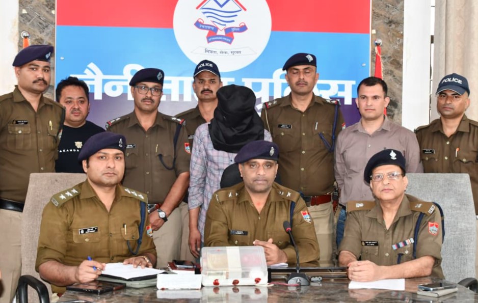 मुखानी पुलिस ने चोरी के आरोपी को किया गिरफ्तार, 13 लाख के जेवरात और नकदी बरामद