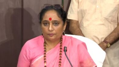 प्रशासन को जमाखोरी और ब्लैक मार्केटिंग के विरुद्ध सख्ती से कार्यवाही करनी चाहिए- ऋतु खण्डूडी भूषण