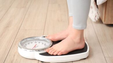 अचानक तेजी से घट रहा है वजन ? हो सकता है किसी गंभीर बीमारी का संकेत