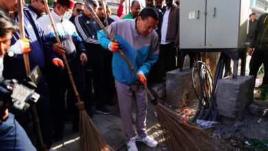मुख्यमंत्री धामी ने स्वयं झाडू लगाकर दिया स्वच्छता का संदेश