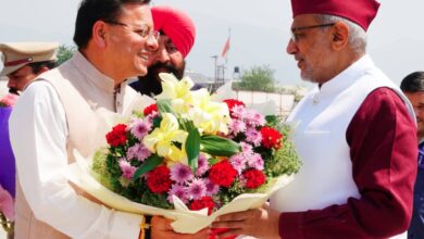 मुख्यमंत्री धामी ने उपराष्ट्रपति सी. पी. राधाकृष्णन का जॉलीग्रांट एयरपोर्ट पर किया स्वागत