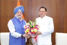 मुख्यमंत्री धामी ने केंद्रीय पेट्रोलियम एवं प्राकृतिक गैस मंत्री हरदीप सिंह पुरी से की मुलाकात