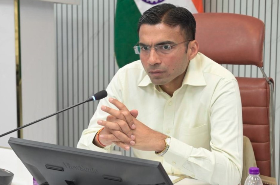 जिला प्रशासन का बड़ा एक्शन: नियम तोड़ने पर 17 होमस्टे का पंजीकरण निरस्त