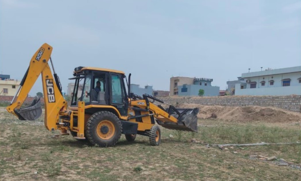 एमडीडीए का सख्त एक्शन, मेहुवाला में 10 बीघा जमीन पर विकसित हो रही अवैध कॉलोनी ध्वस्त