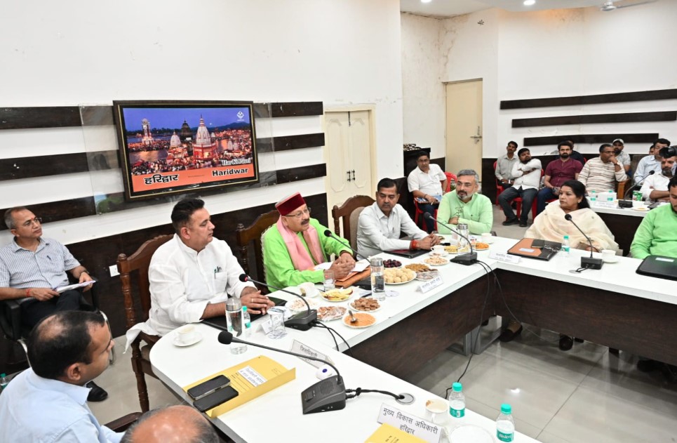 सभी जनप्रतिनिधि दृढ़ संकल्प के साथ कार्य करते हुए क्षेत्र के विकास के बने साक्षी- सतपाल महाराज