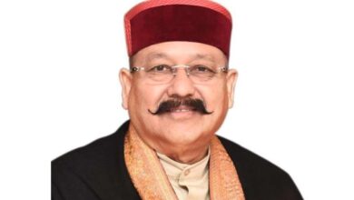 फिजूलखर्ची पर रोक लगाकर मितव्ययिता से काम करें- महाराज