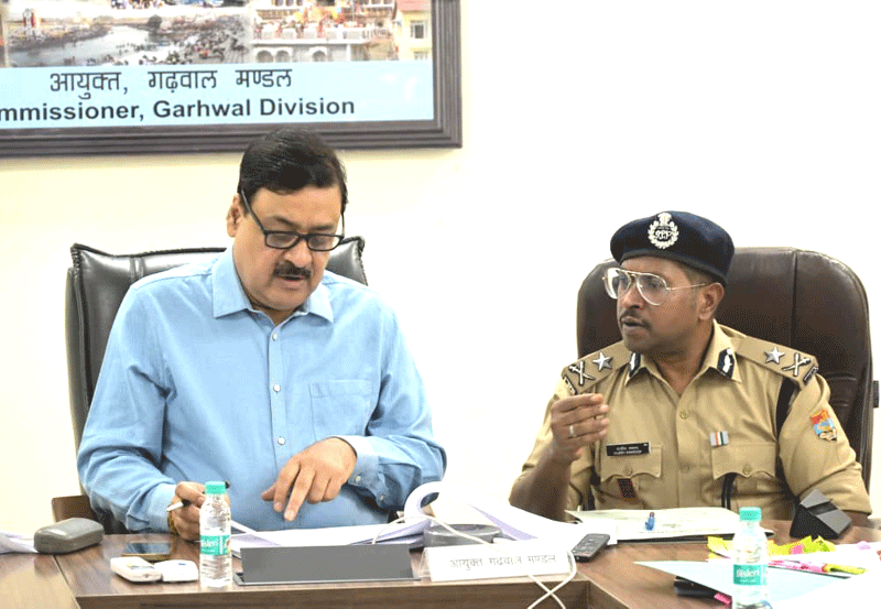 भूमि फर्जीवाडे़ पर बड़ी कार्रवाई, गढ़वाल आयुक्त ने 24 मामलों में एफआईआर दर्ज कराने के दिए निर्देश