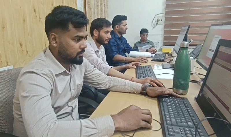 मुख्यमंत्री धामी की पहल से पेंशनरों के लिए जीवन प्रमाण का सत्यापन करना हुआ आसान