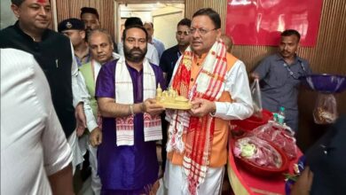 मुख्यमंत्री धामी ने कामाख्या देवी मंदिर में की पूजा-अर्चना