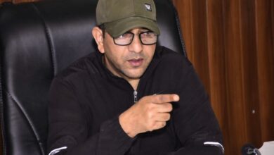 गंगोत्री-यमुनोत्री मार्ग पर बिना फिटनेस और ओवरलोड वाहनों पर कसेगा शिकंजा, जिलाधिकारी के सख्त निर्देश
