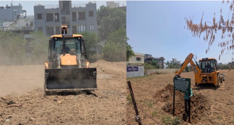 अजबपुर कला में आठ बीघा में की जा रही अवैध प्लॉटिंग पर चला एमडीडीए का बुलडोजर
