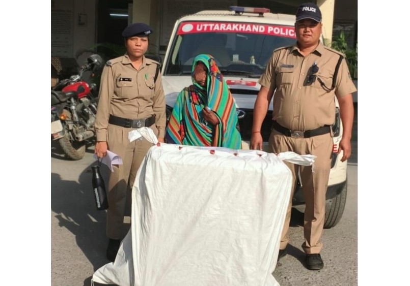 एटीएम से एसी का आउटडोर यूनिट और कॉपर वायर चोरी करने वाली महिला गिरफ्तार