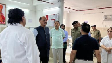 अस्पतालों में लापरवाही किसी भी स्थिति में बर्दाश्त नहीं की जाएगी- सुबोध उनियाल