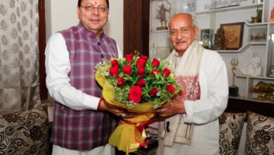 सीएम धामी ने पूर्व मुख्यमंत्री भगत सिंह कोश्यारी को “पद्म भूषण” मिलने पर दी बधाई