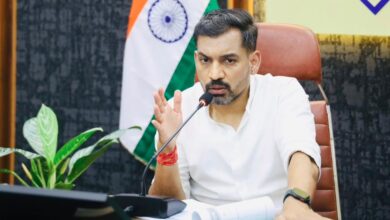 सीएम घोषणाओं के क्रियान्वयन में लापरवाही बर्दाश्त नहीं, डीएम ने दिए कड़े निर्देश