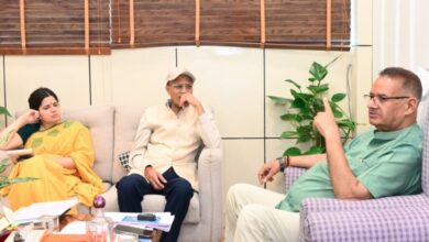 कृषि मंत्री गणेश जोशी ने कृषि एवं उद्यान विभाग के अधिकारियों के साथ की समीक्षा बैठक