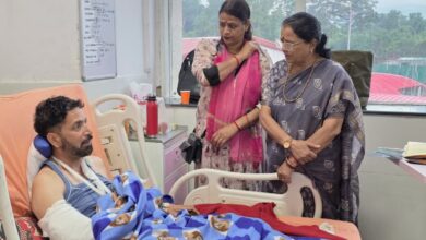 भट्टोवाला गोलीबारी कांड : महिला आयोग की अध्यक्ष ने एम्स पहुँचकर जाना घायलों का हाल