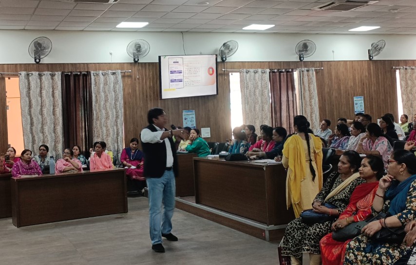 मतदाता सूची को त्रुटिरहित बनाने की तैयारी तेज मतदाता सूची को त्रुटिरहित बनाने की तैयारी तेज