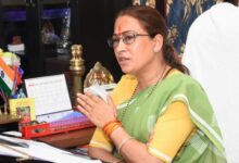 तुरंत जारी करें 211 एकल महिलाओं को पैसा- रेखा आर्या