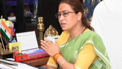 तुरंत जारी करें 211 एकल महिलाओं को पैसा- रेखा आर्या