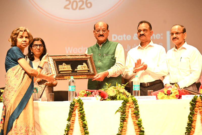 ‘राष्ट्रीय चिकित्सक दिवस’ के अवसर पर प्रदेश के 38 प्रतिष्ठित डॉक्टरों को किया गया सम्मानित ‘राष्ट्रीय चिकित्सक दिवस’ के अवसर पर प्रदेश के 38 प्रतिष्ठित डॉक्टरों को किया गया सम्मानित