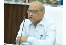 आपदा राहत कार्यों में तेजी लाएं, अवरुद्ध मार्गों को प्राथमिकता से खोलें- आयुक्त आनंद स्वरूप