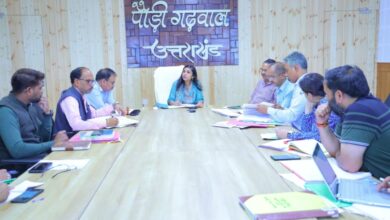 विद्यालयों की सुरक्षा एवं राष्ट्रीय बाल स्वास्थ्य कार्यक्रम की डीएम ने की व्यापक समीक्षा