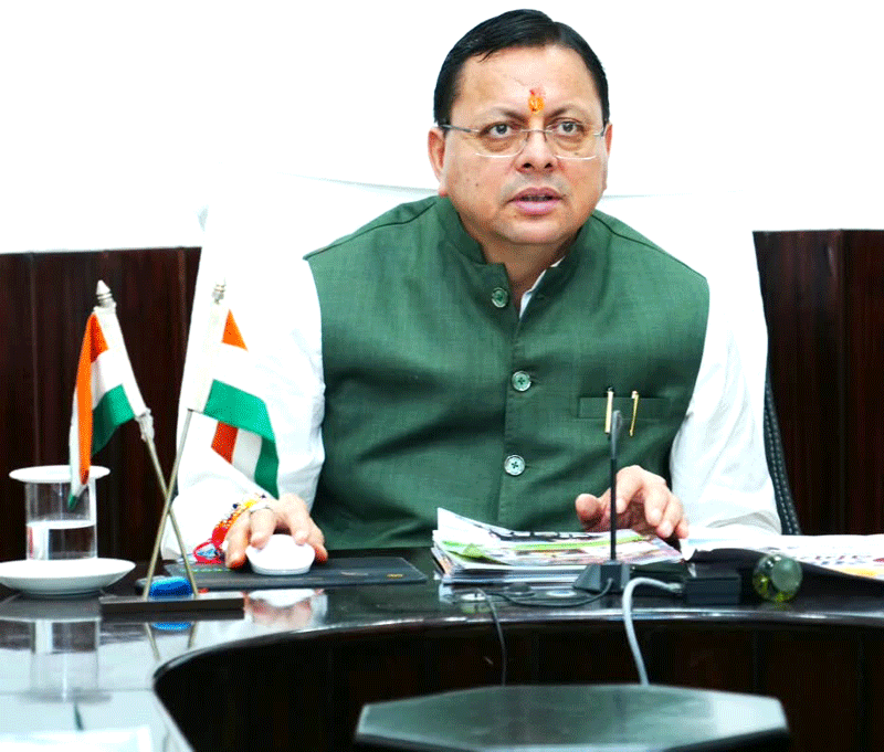 मुख्यमंत्री धामी ने पाँच वर्षों की उपलब्धियों पर आधारित विशेष एल्बम गीत का किया विमोचन
