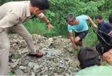 देवप्रयाग-पौड़ी मार्ग पर दर्दनाक हादसा, 250 मीटर गहरी खाई में गिरी बोलेरो, 5 की मौत