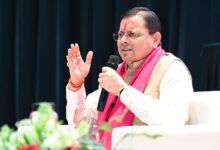 दून विश्वविद्यालय में मुख्यमंत्री ने युवाओं से किया संवाद