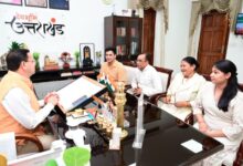 मुख्यमंत्री धामी से मिले शेफ केशव नेगी, सहयोग के लिए जताया आभार
