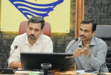 मतदाता सूची की शुद्धता सर्वाेच्च प्राथमिकता, फील्ड विजिट कर दूर करें समस्याएं- विजय कुमार