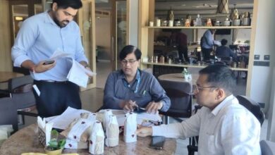 नकली पनीर और गैर-दुग्ध उत्पादों पर धामी सरकार का शिकंजा, ऋषिकेश से टिहरी तक होटलों में छापेमारी